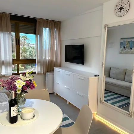 La Roca Seafront Sea View And Private Parking *