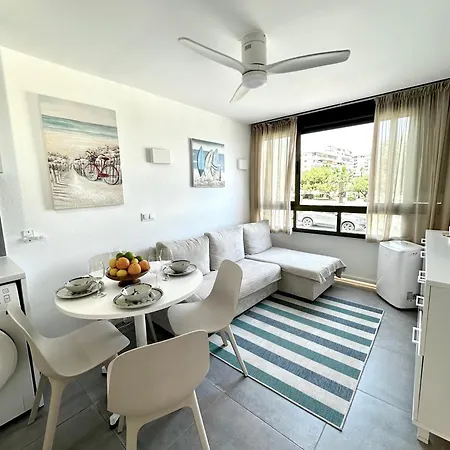 La Roca Seafront Sea View And Private Parking Appartement *